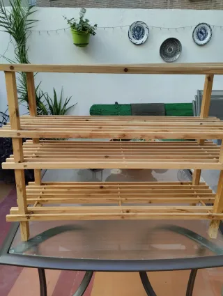 Zapatero de madera apilable 80cm por 27