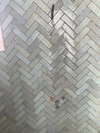 Azulejos de alta calidad estilo espiga, 9 metros