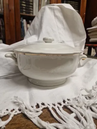 Zuppiera Richard Ginori 1941 porcellana bianca oro