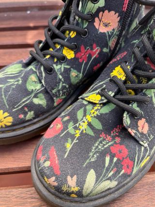 Botines Dr. Martens Florales Talla 35
