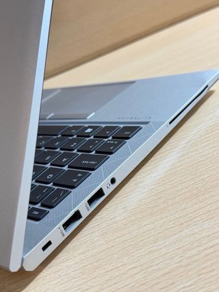 HP EliteBook 845 G8 Ryzen 5 / 16GB / 256GB