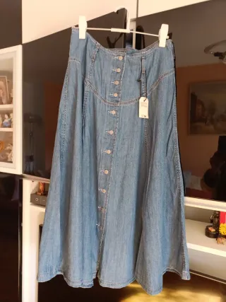 Falda vaquera larga botones