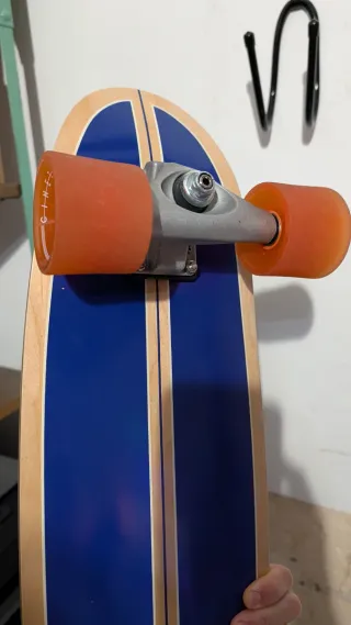 Carver Surfrider Skateboard