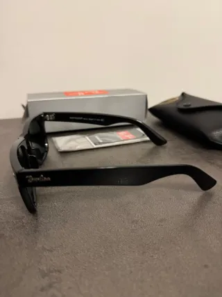 Occhiali da sole Ray-Ban neri