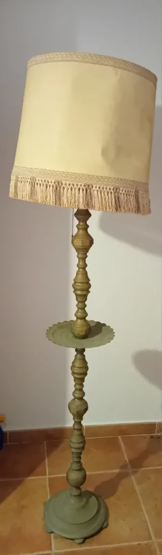 Lámpara de pie vintage latón y tela