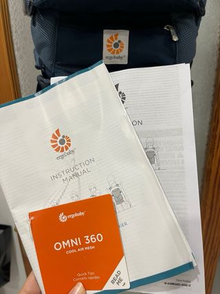 Mochila portabebé Omni 360 Ergobaby casi nueva