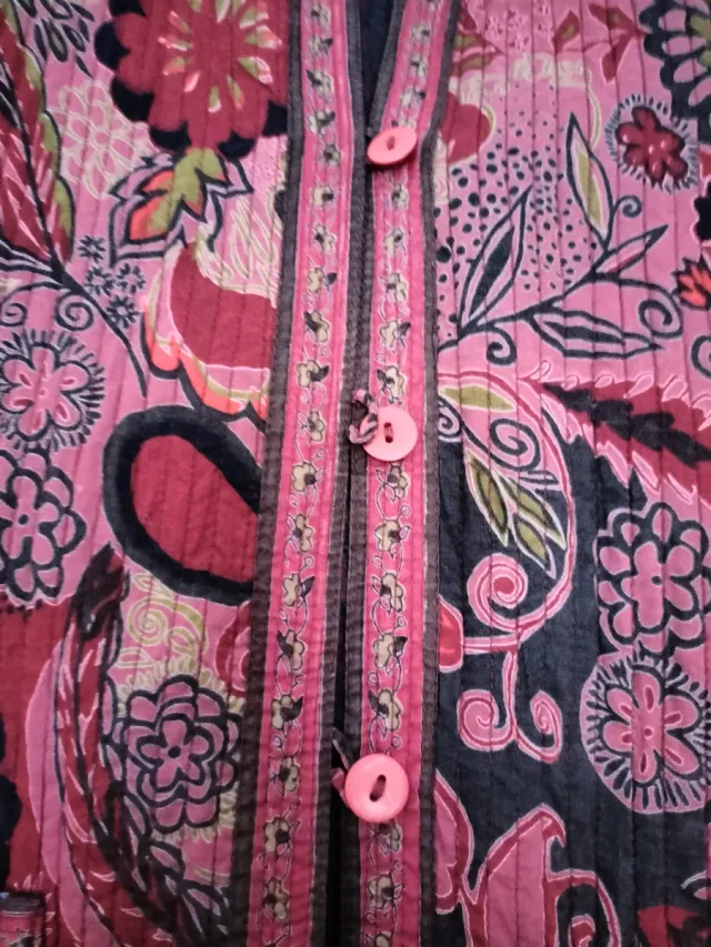 Chaqueta reversible corte oriental