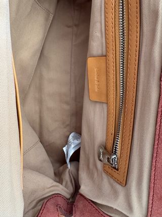 Bolso Bimba y Lola de ante en color coral