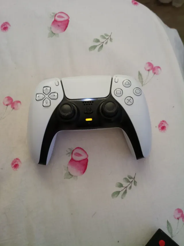 Mando PS5 como nuevo