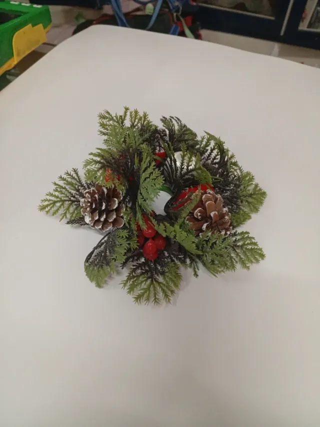 Porta-velas de Natal com Piñas e Bagas