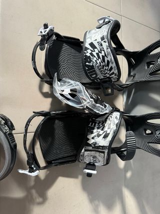 Tabla Snow Burton Cruzer + 2 Pares Fijaciones