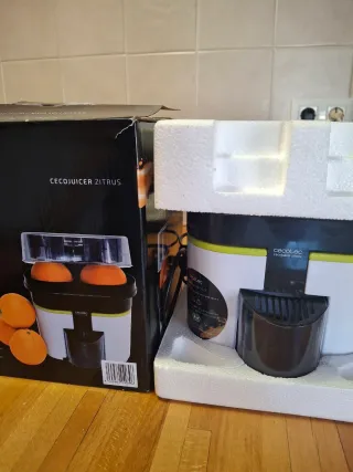 Exprimidor eléctrico