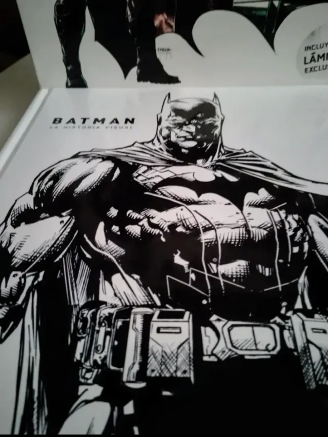 Batman: La historia visual - Tapa dura 352 paginas