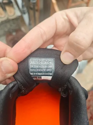 Skechers Talla 42 (26.5cm) Char/Negro