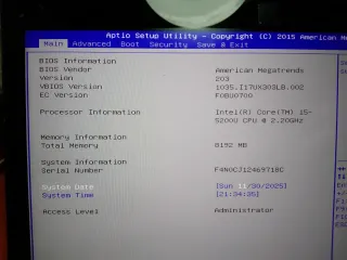 Asus Zenbook UX303L Plata