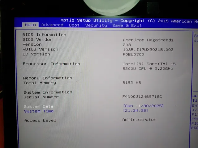 Asus Zenbook UX303L Plata