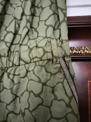 Mono Bass10 verde talla 16