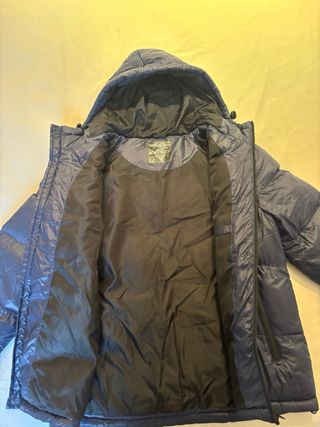 Plumífero azul Closure London