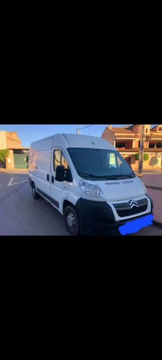 Hacemos todo tipo de mudanzas recojamos escombros