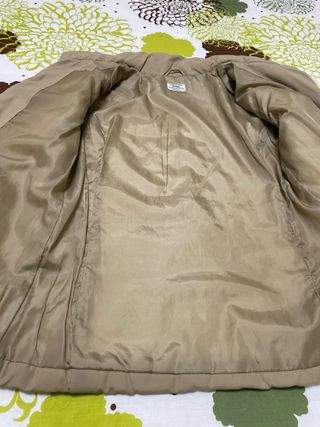 Abrigo corto mujer beige