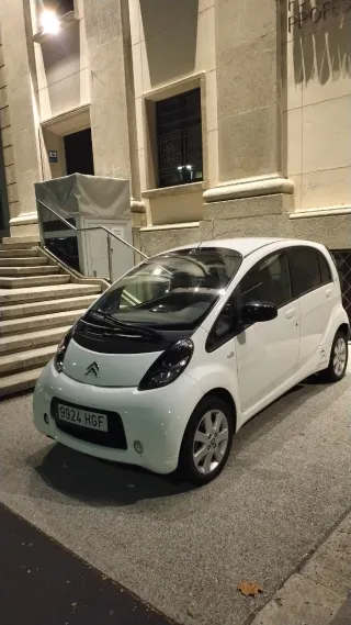 Citroen C-Zero 2011