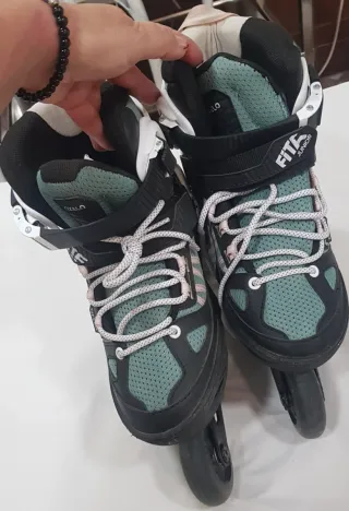 Patines Oxelo Talla 38-41 Us y protecciónes