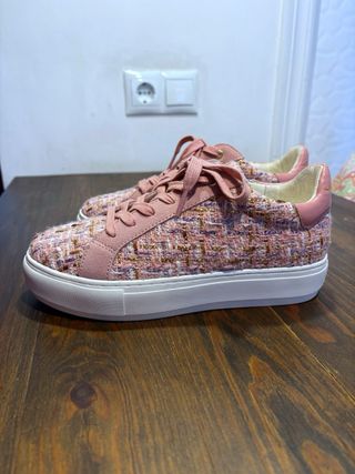 Zapatillas Kurt Geiger Bordadas Rosa