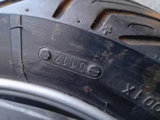 Rueda Suzuki Burgman 110/90-13