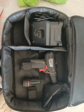 Atornillador Wurth 12V + 2 Baterías + Cargador