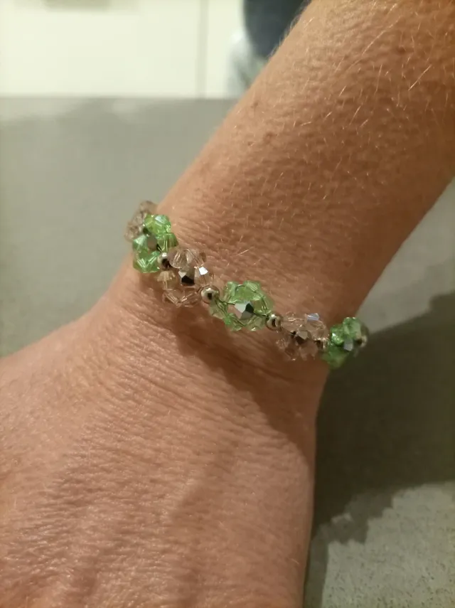 Braccialetto semirigido margherite