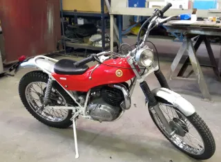 Montesa Cota 123 matriculada