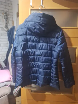 Chaqueta acolchada azul