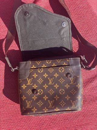 Bolso con monograma Louis Vuitton