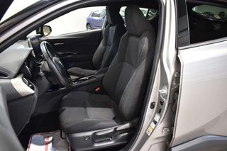 Toyota C-HR 1.8 HYBRID 122 CV GRAPHIC