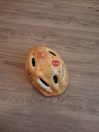 Casco de bicicleta infantil con dibujos