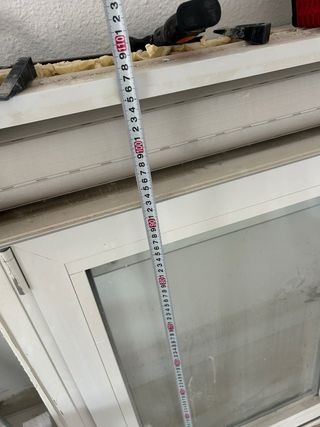 Ventana de PVC blanca