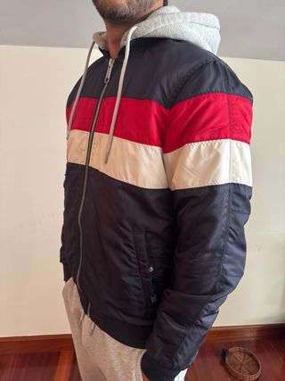 Cazadora Pull and Bear Talla M