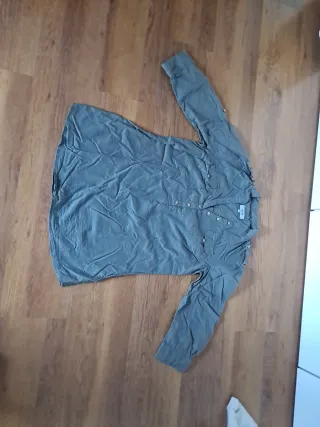 Camisa Fórmula Joven gris talla 42