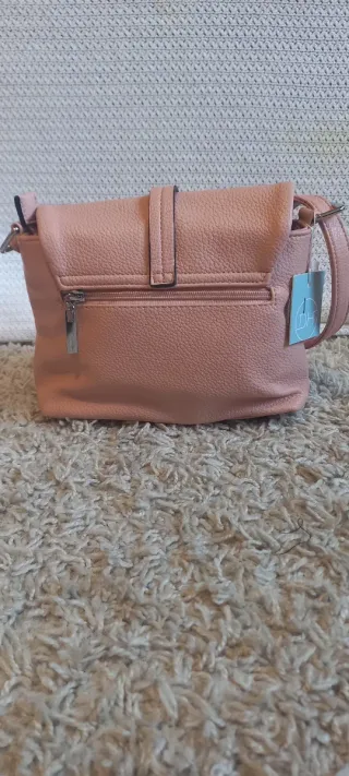 Bolso rosa imitación piel pequeño nuevo