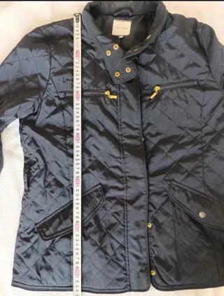 Chaqueta Easy Wear azul acolchada