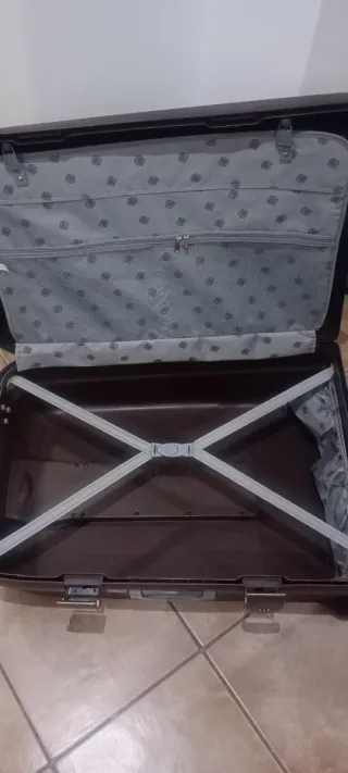 Maleta Marrón Nueva