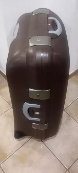 Maleta Marrón Nueva