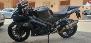 Suzuki GSXR 1000 K8