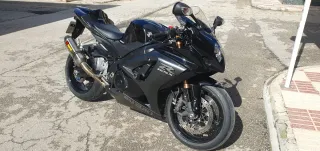 Suzuki GSXR 1000 K8