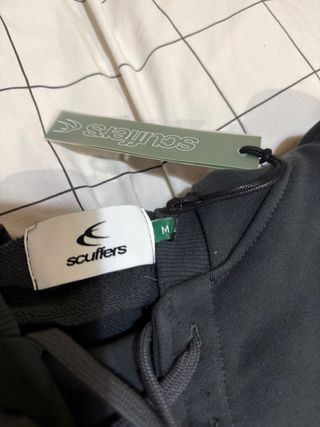 Sudadera Scuffers gris
