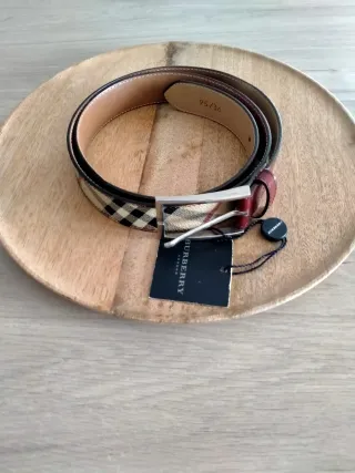 Cinturón Burberry Cuadros Granate Piel 95/36
