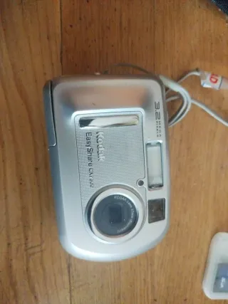 Cámara Kodak EasyShare CX7300 3.2MP