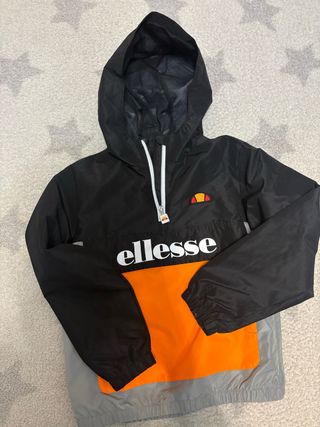 Cortavientos Ellesse Negro y Naranja, talla 8/9