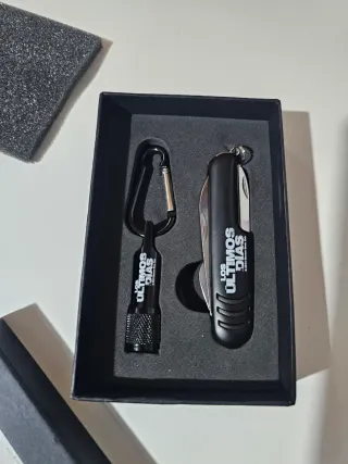 Navaja multiusos/linterna