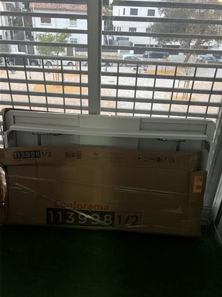 Tavolo da pranzo con 6 sedie